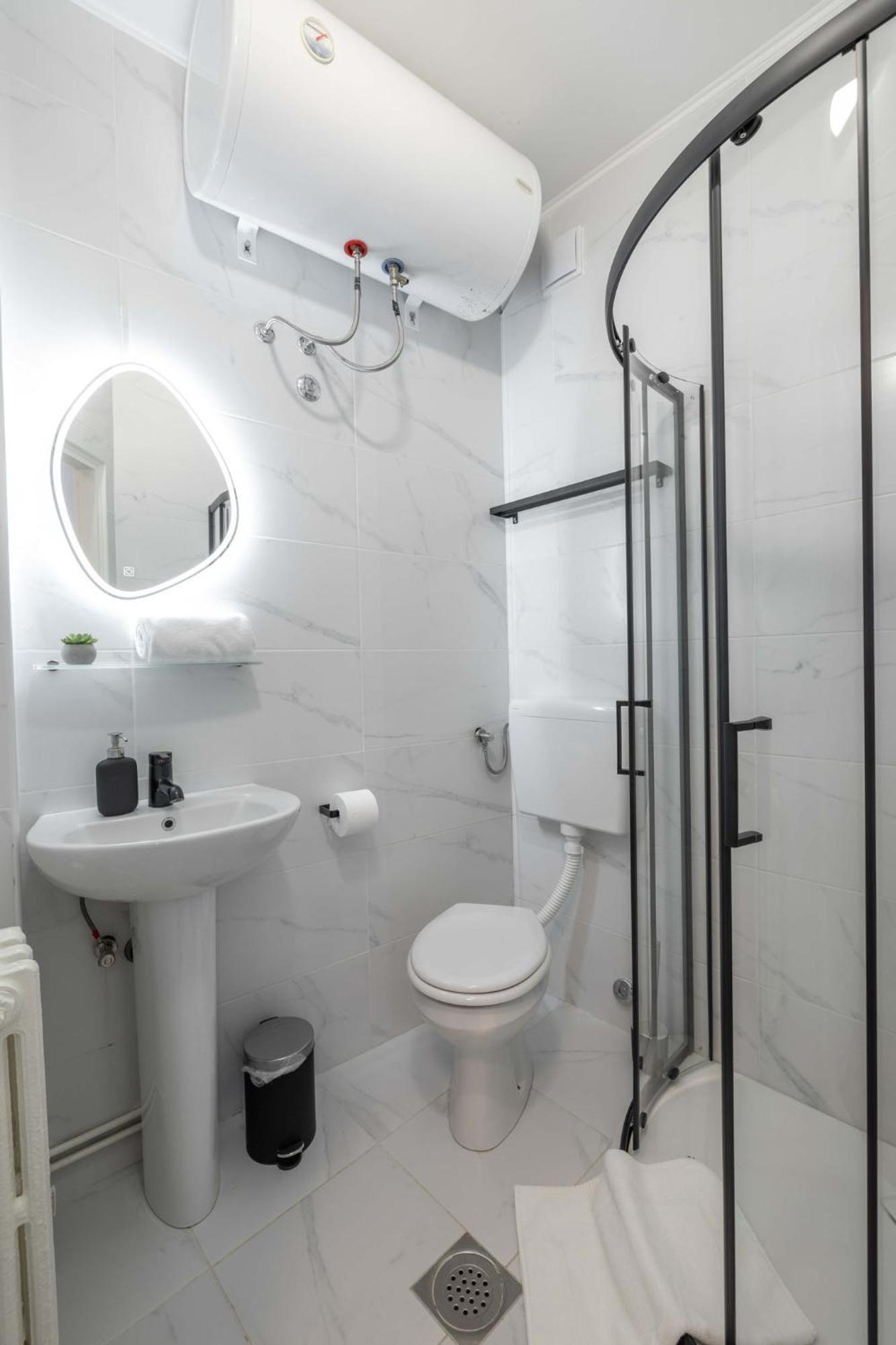 Brent Collection - Apartments In City Center Novi Sad Eksteriør bilde